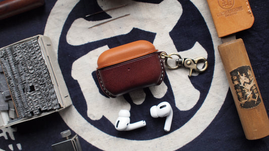 Airpods Pro / Airpods Pro 2 掛扣皮革保護套