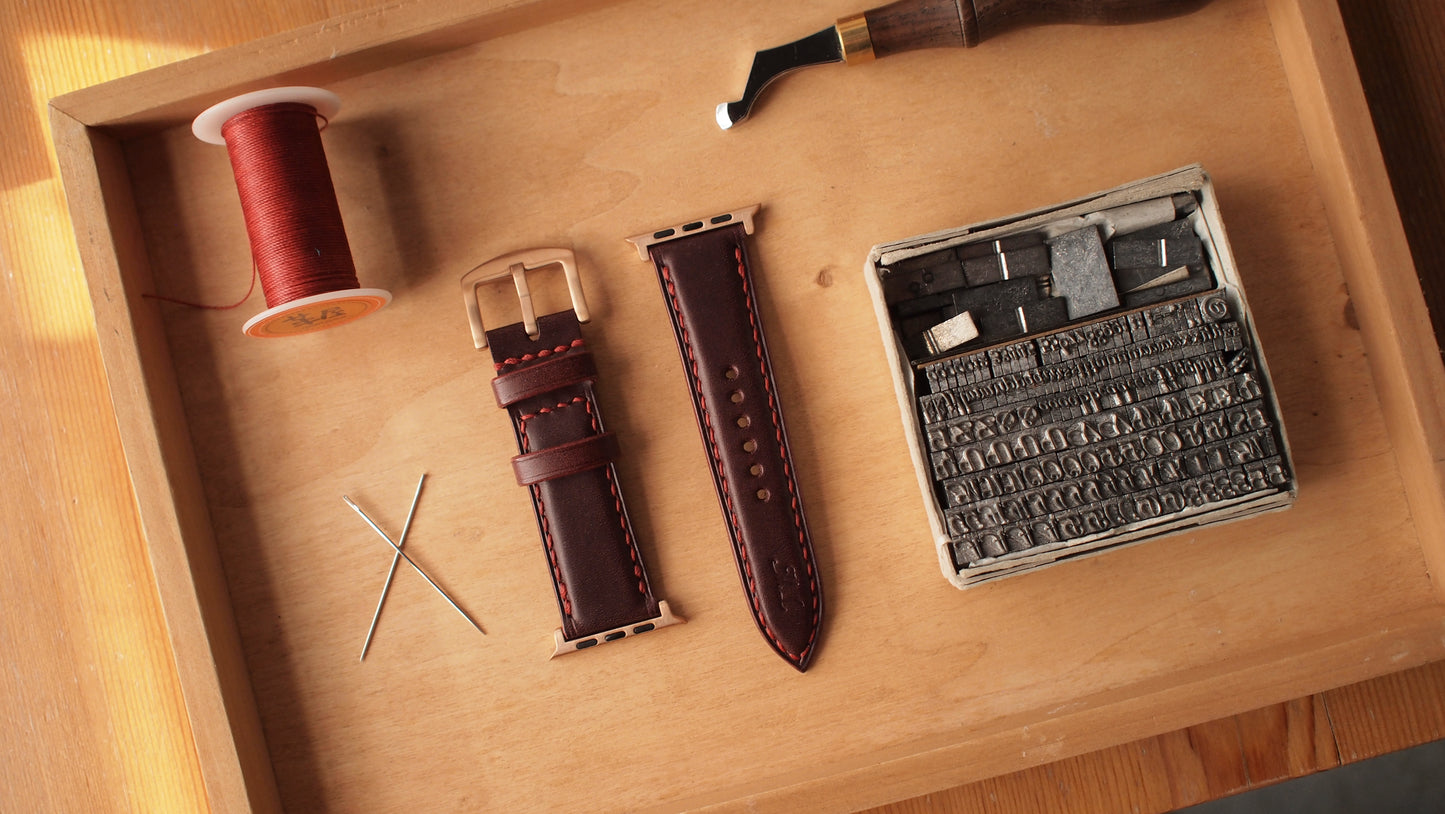 Customized leather strap three-dimensional customized Apple Watch