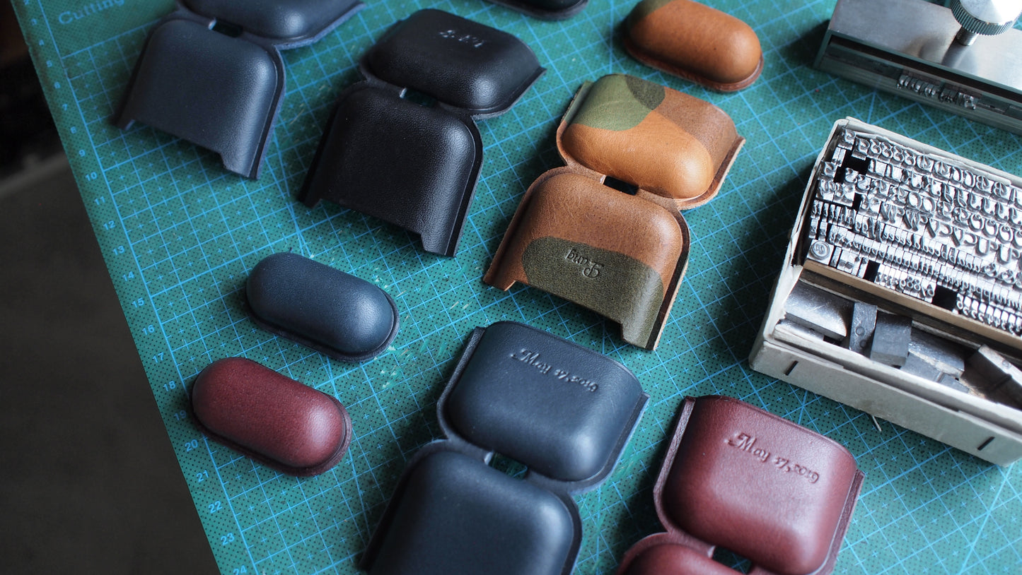 Airpods camouflage leather case 