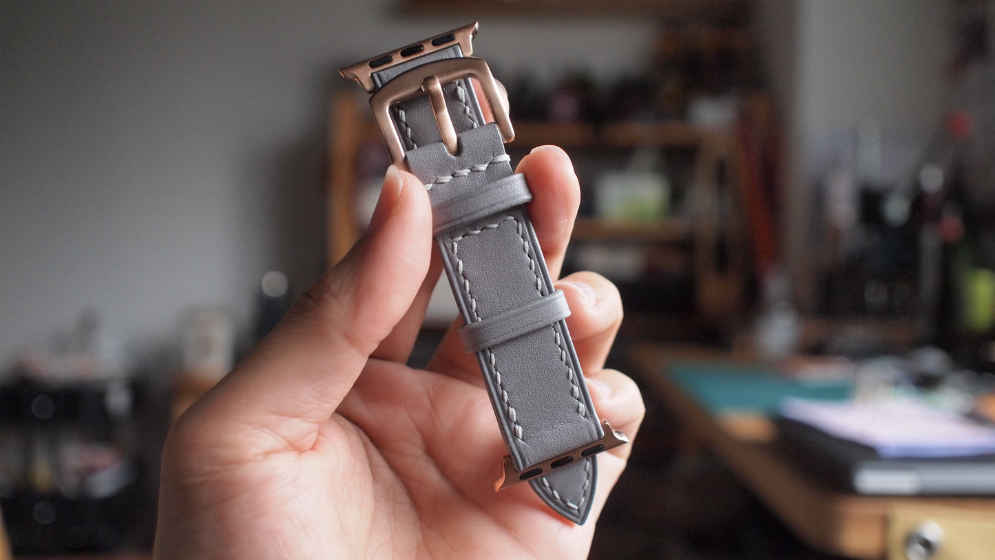 Customized leather straps for Apple Watch